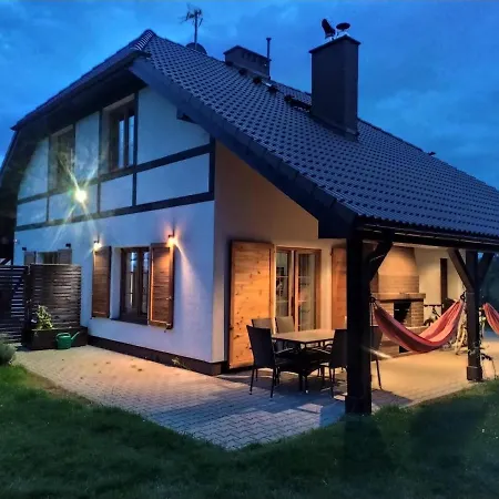 Dom wakacyjny Dom W Rusinowie *