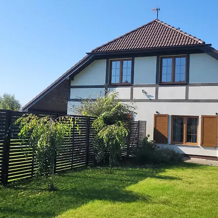 Dom W Rusinowie Ferienhaus