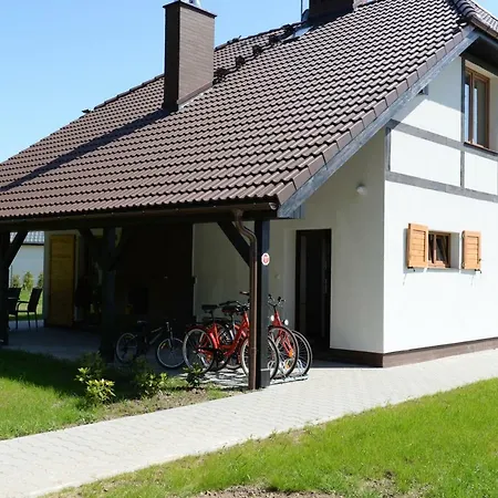 Dom W Rusinowie * Rusinowo (Slawno)